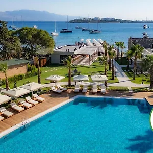  Hotel Suum & - Adult Only